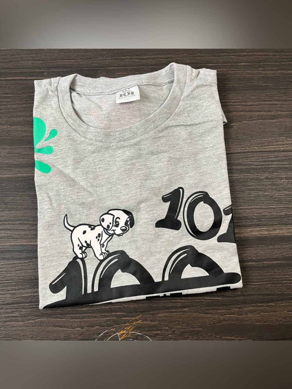 Disney Gray Graphic 101 Dalmatian Tee 101 days of school colorful animal dogs